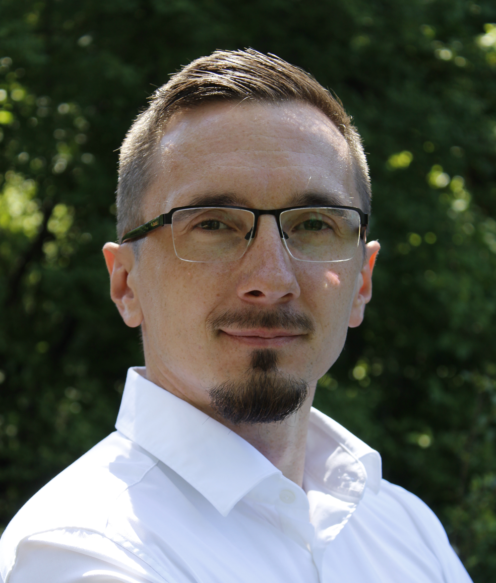Damian Kudosz, Solutions Architect